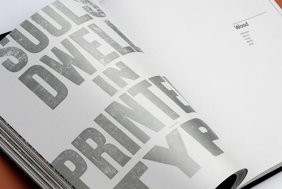 美国平面设计协会 AIGA(American Institute of Graphic Arts)2025 年最佳书籍与封面设计 · 作品图317