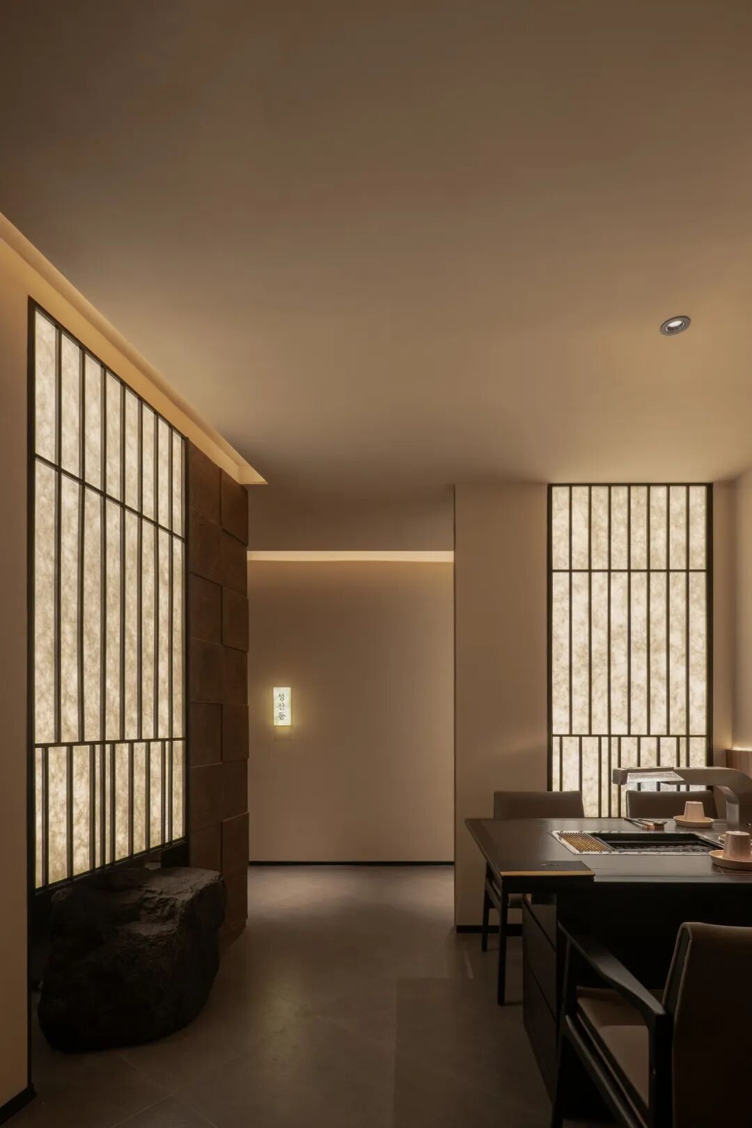 第九届顶峰设计奖 | 餐饮空间实景类金奖:复春 · 作品图10