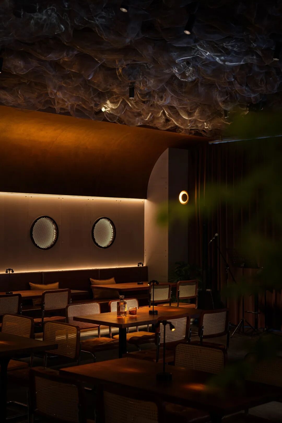第九届顶峰设计奖 | 餐饮空间实景类银奖:日式光影 · 作品图10