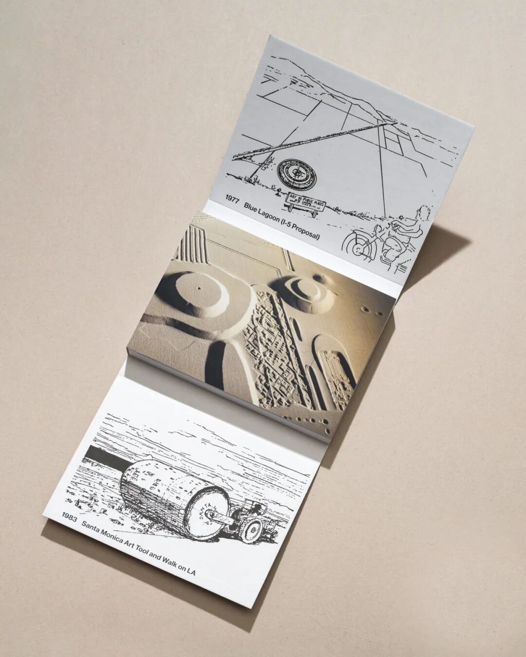美国平面设计协会 AIGA(American Institute of Graphic Arts)2025 年最佳书籍与封面设计 · 作品图59