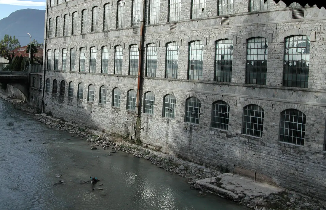 2027意大利贝拉诺棉纺厂博物馆国际设计竞赛(Bellano Cotton Mill Museum) 官方赛事原图 2027意大利贝拉诺棉纺厂博物馆国际设计竞赛(Bellano Cotton Mill Museum) 官方赛事原图